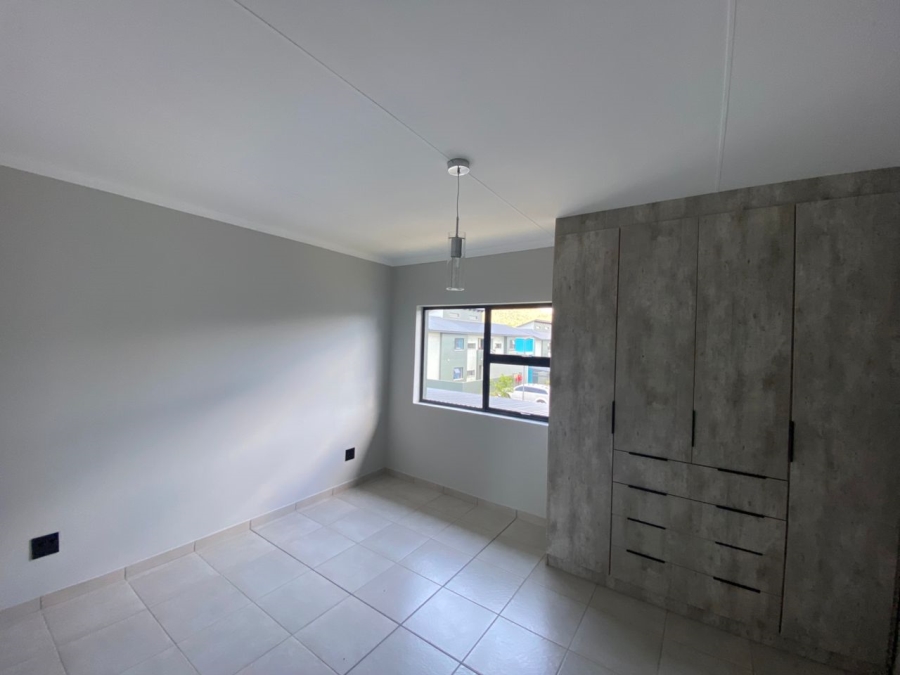 3 Bedroom Property for Sale in Waterval East North West